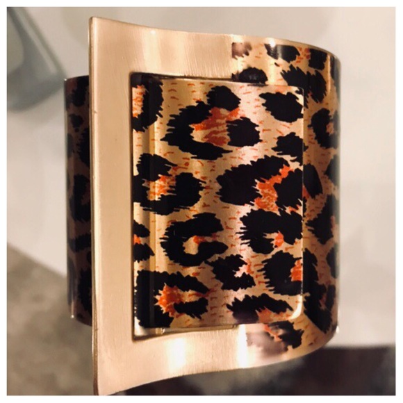 High fashion hand pieces - Picture 5 of 8